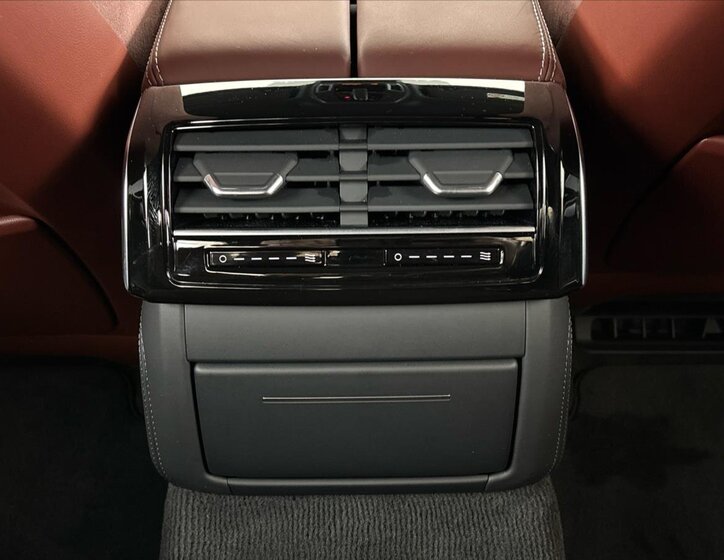 Audi A8 Sedan / Limuzína 3,0 l 210 kw