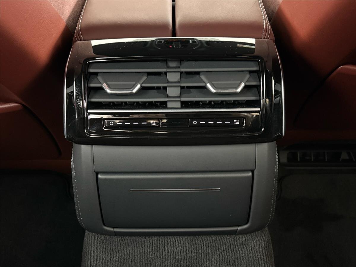 Audi A8 Sedan / Limuzína 3,0 l 210 kw