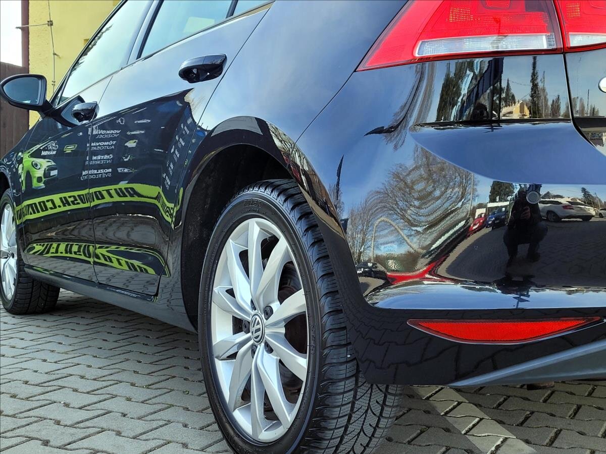 Volkswagen Golf Hatchback 1,2 l 63 kw