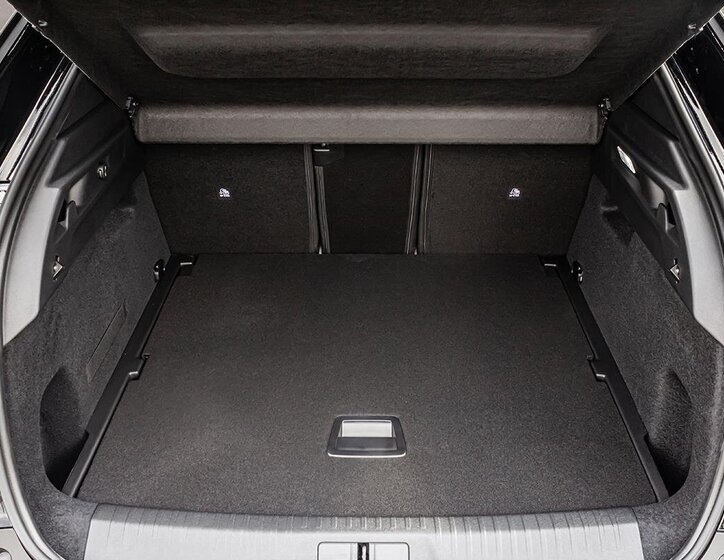 Peugeot 3008 SUV / Terénní 1,2 l 107 kw