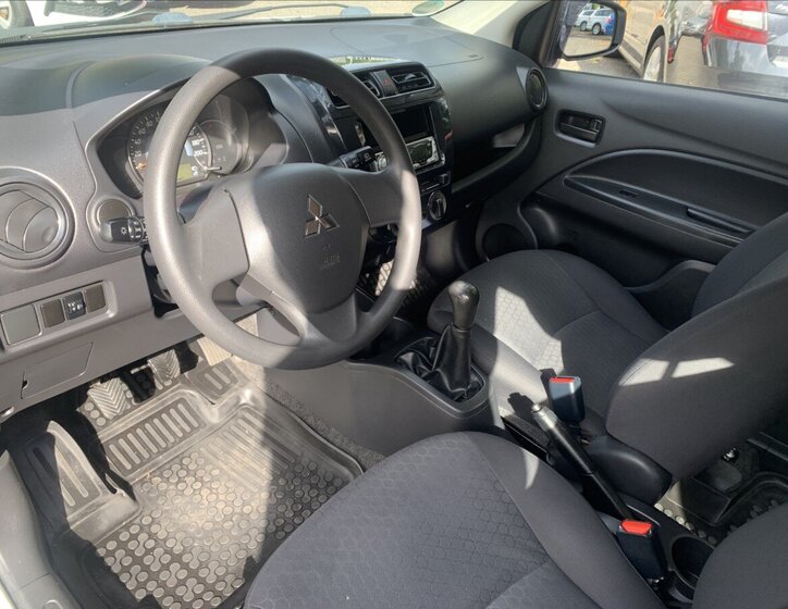 Mitsubishi Space Star Hatchback 999,0 52 kw