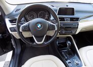 BMW X1 25