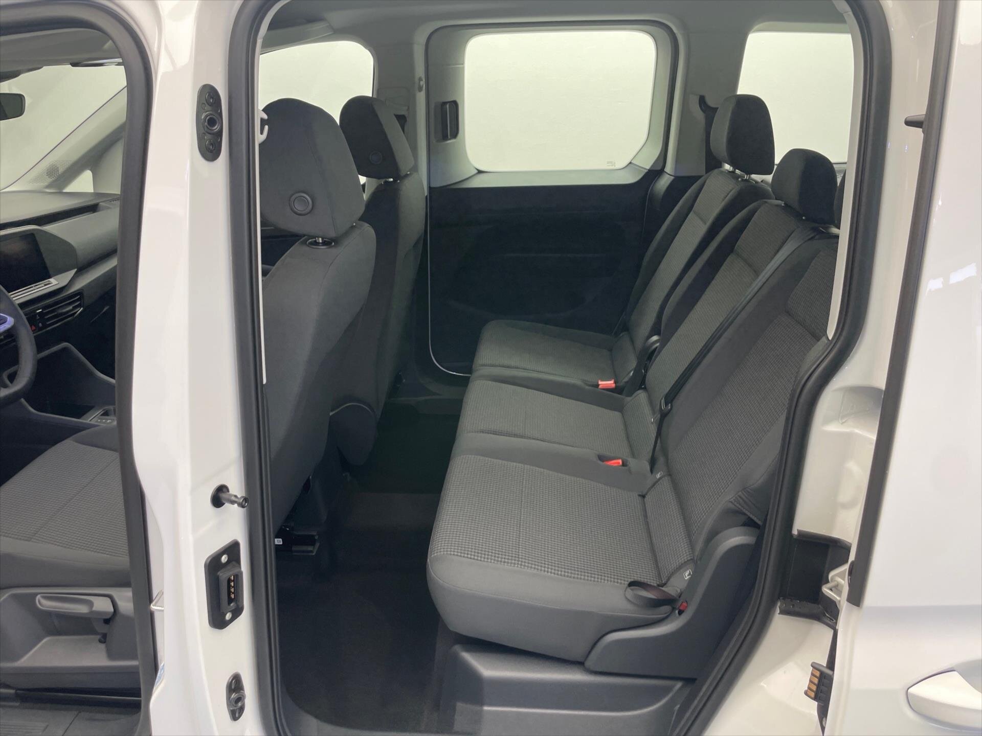 Volkswagen Caddy Kombi 1,5 l 84 kw