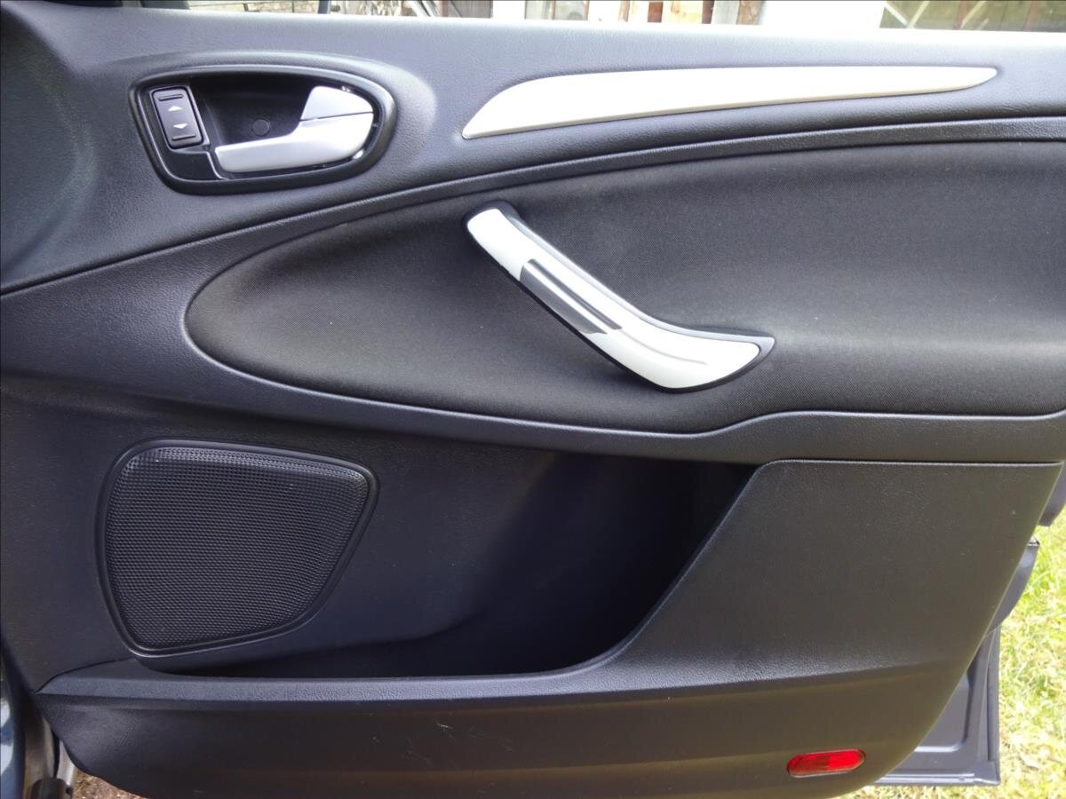 Ford S-MAX Kombi 2,0 l 103 kw