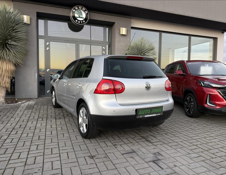 Volkswagen Golf 5