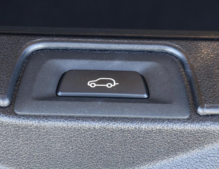 BMW X5 SUV / Terénní 3,0 l 250 kw