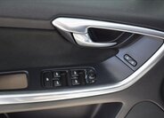 Volvo XC60 30