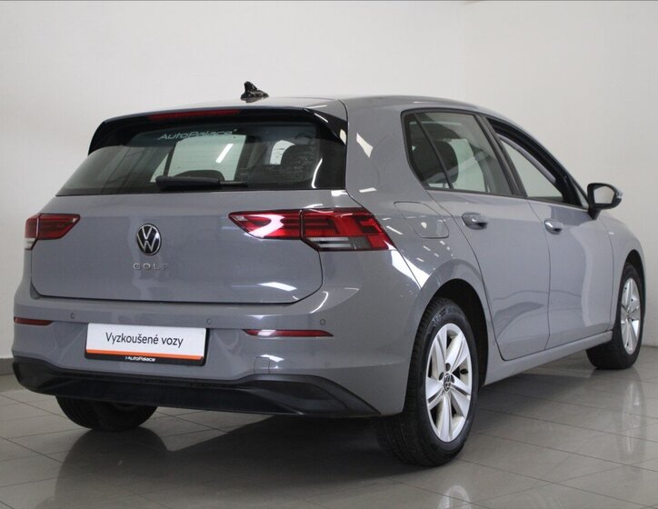 Volkswagen Golf Hatchback 999,0 81 kw