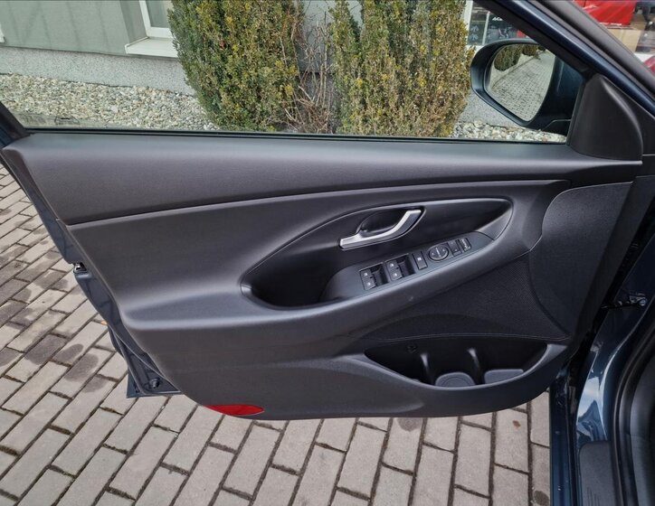 Hyundai i30 Kombi 1,6 l 85 kw