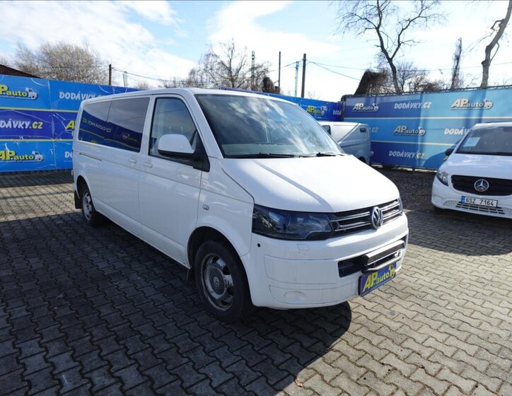 Volkswagen Caravelle Ostatní 2,0 l 132 kw
