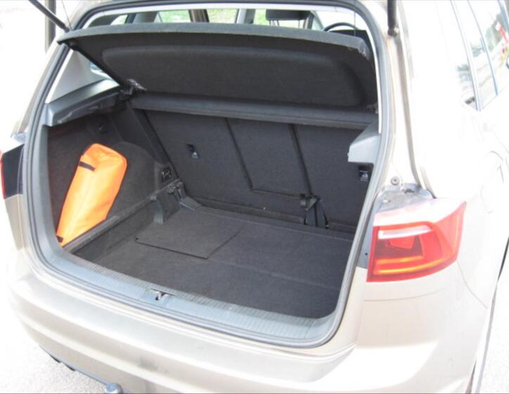 Volkswagen Golf Sportsvan 8