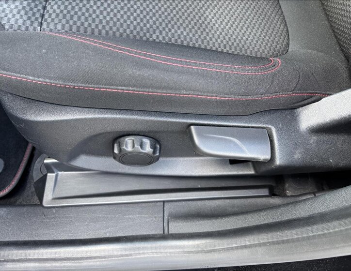 Ford Puma SUV / Terénní 999,0 125 kw