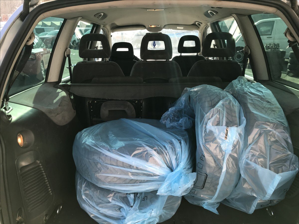 Ford Galaxy Kombi 1,9 l 96 kw