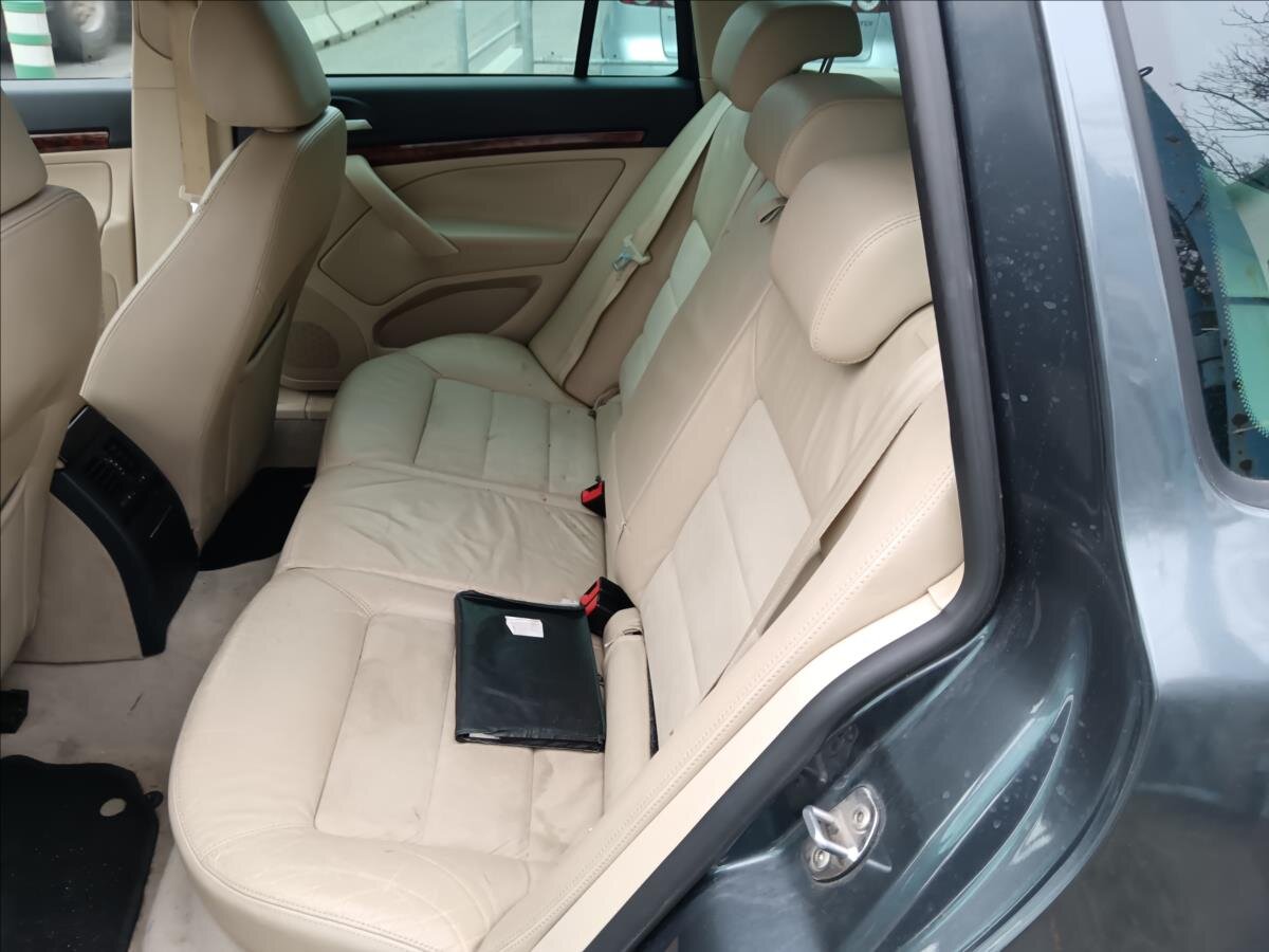 Škoda Octavia Kombi 2,0 l 103 kw