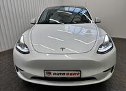 Tesla Model Y 13