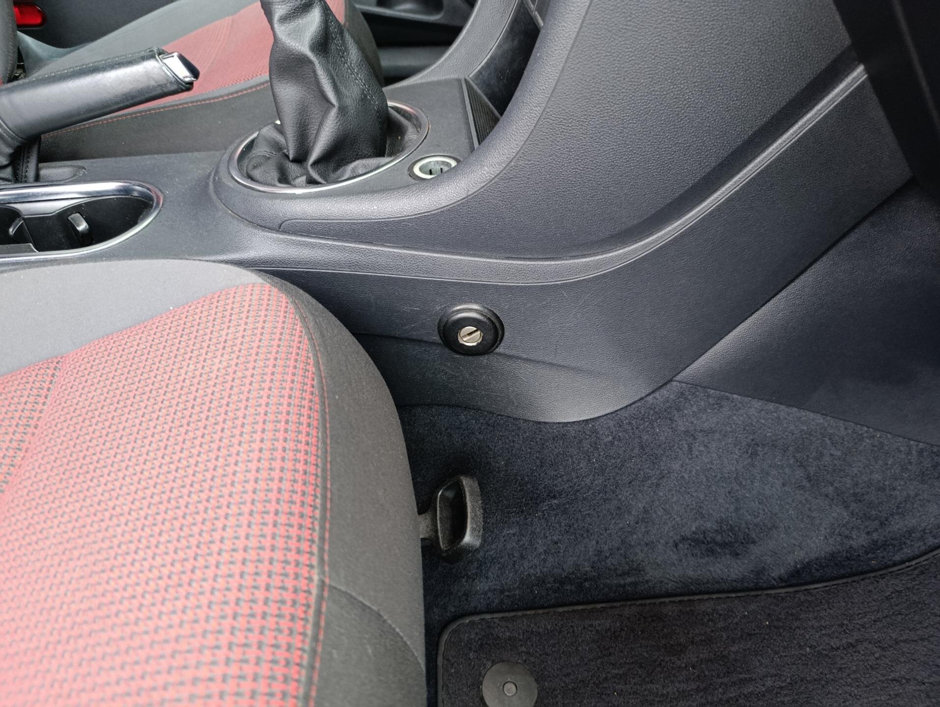 Volkswagen Beetle Kabriolet 1,2 l 77 kw