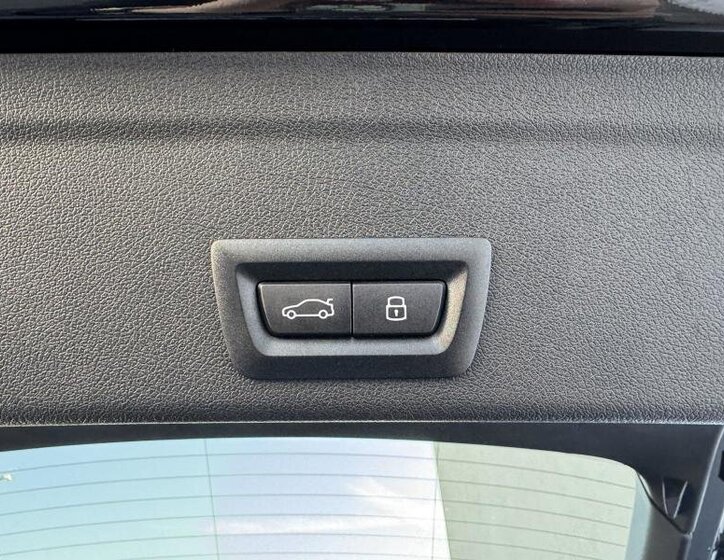 BMW X6 SUV 3,0 l 250 kw