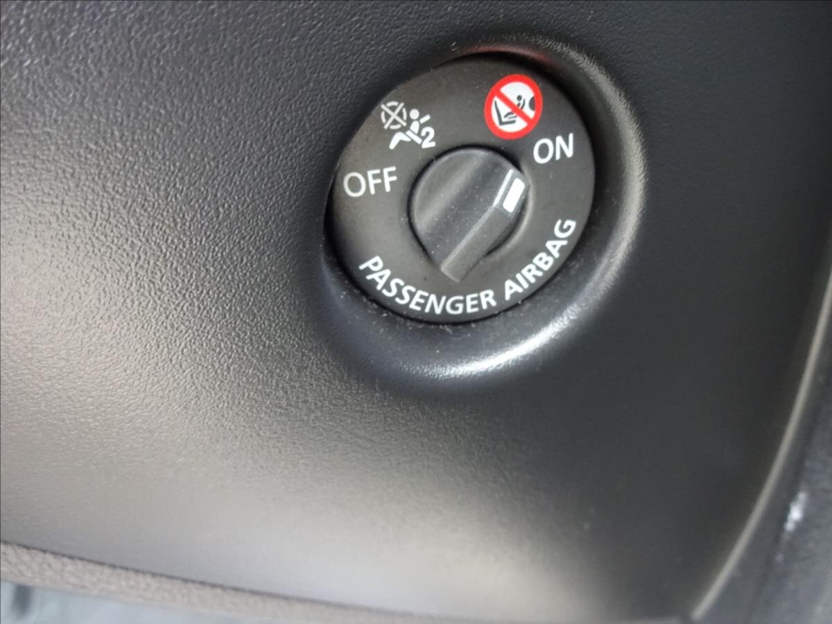 Renault Clio Kombi 1,1 l 54 kw