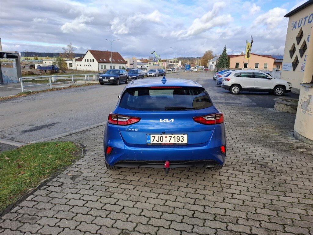 KIA Ceed Hatchback 1,5 l 117 kw