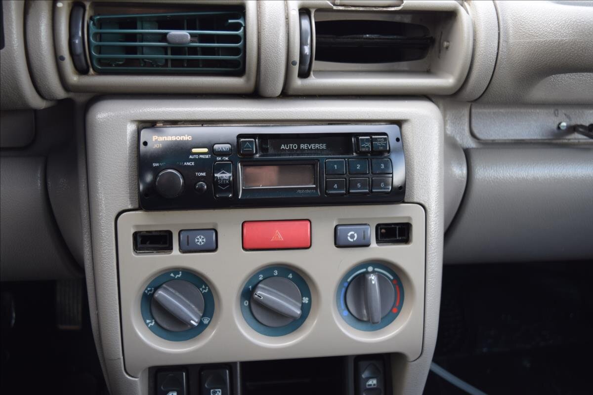 Land Rover Freelander Kombi 2,0 l 71 kw