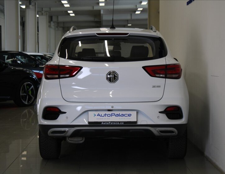MG ZS SUV / Terénní 999,0 82 kw