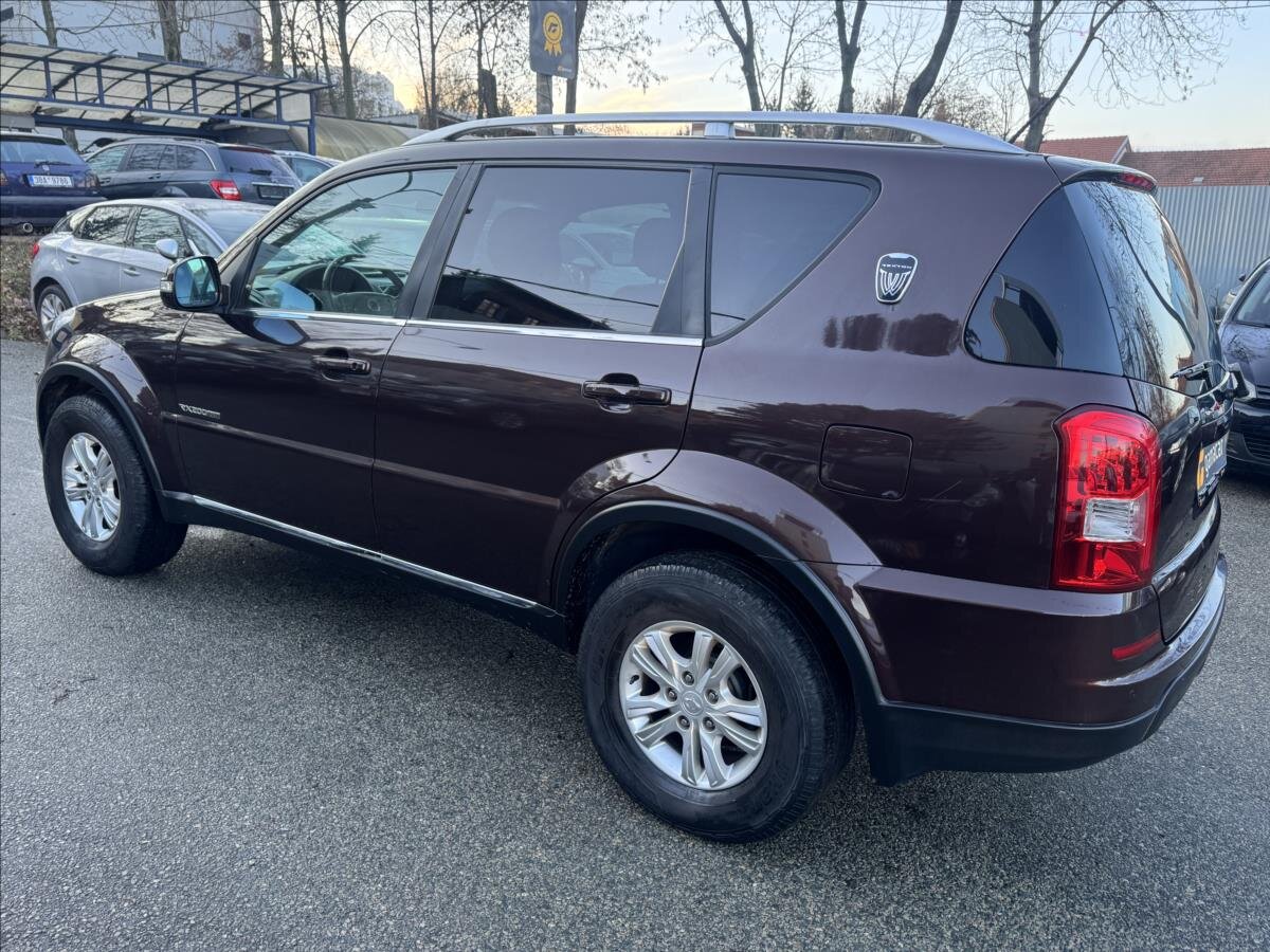 SsangYong Rexton SUV 2,0 l 114 kw