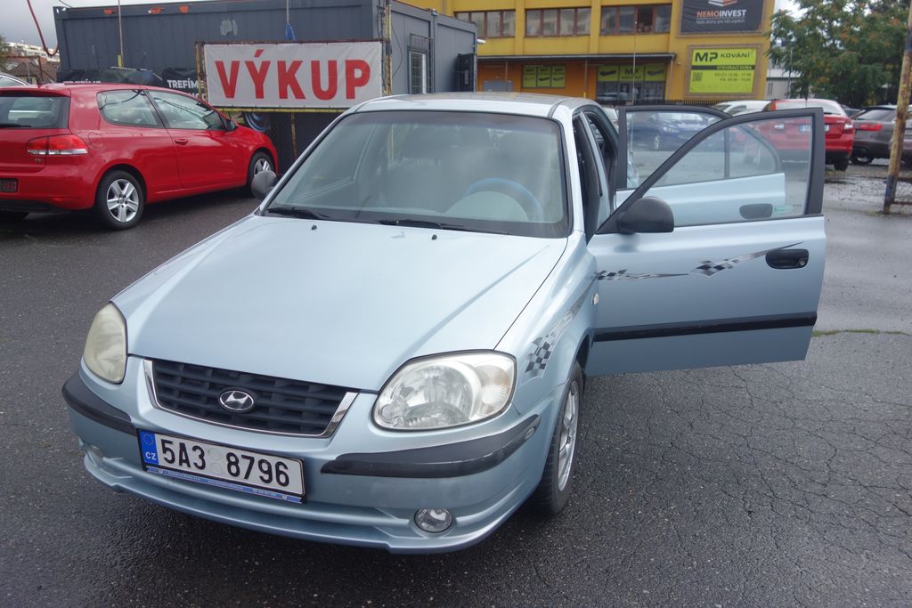 Hyundai Accent