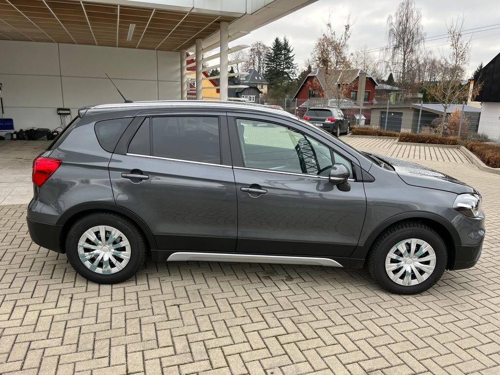 Suzuki SX4 S-Cross