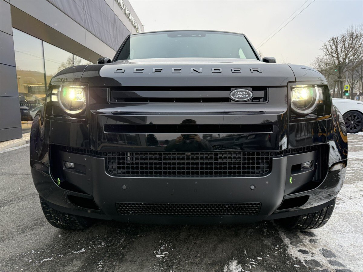 Land Rover Defender SUV 3,0 l 257 kw
