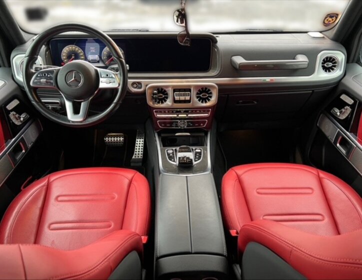 Mercedes-Benz Třídy G SUV / Terénní 4,0 l 310 kw