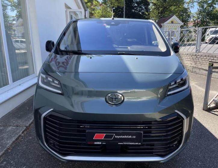 Toyota ProAce Verso 2