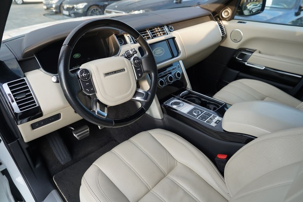 Land Rover Range Rover SUV / Terénní 4,4 l 250 kw