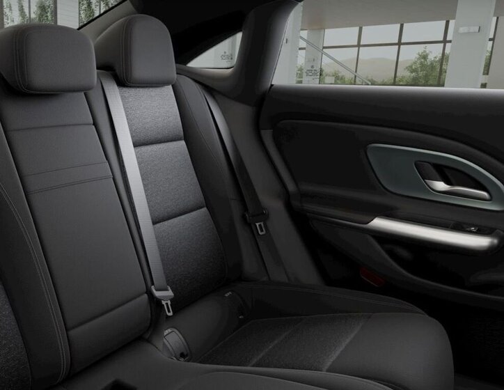 Mercedes-Benz CLA Sedan / Limuzína 1,5 l 122 kw