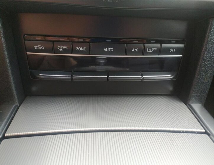 Mercedes-Benz Třídy E 13