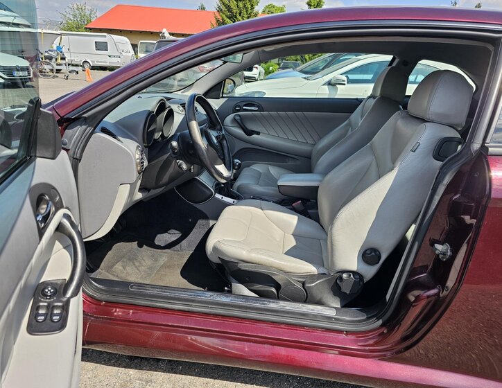 Alfa Romeo GT Ostatní 3,2 l 177 kw