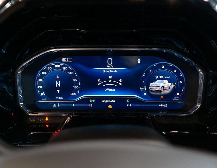 Chevrolet Silverado 24