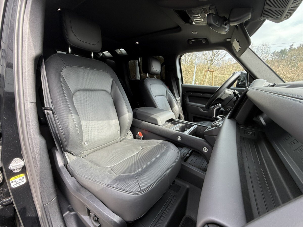 Land Rover Defender SUV / Terénní 3,0 l 221 kw