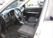 Suzuki Grand Vitara Kombi 2,0 l 103 kw