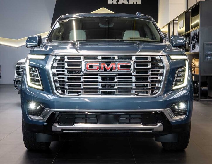 GMC Yukon SUV 6,2 l 313 kw