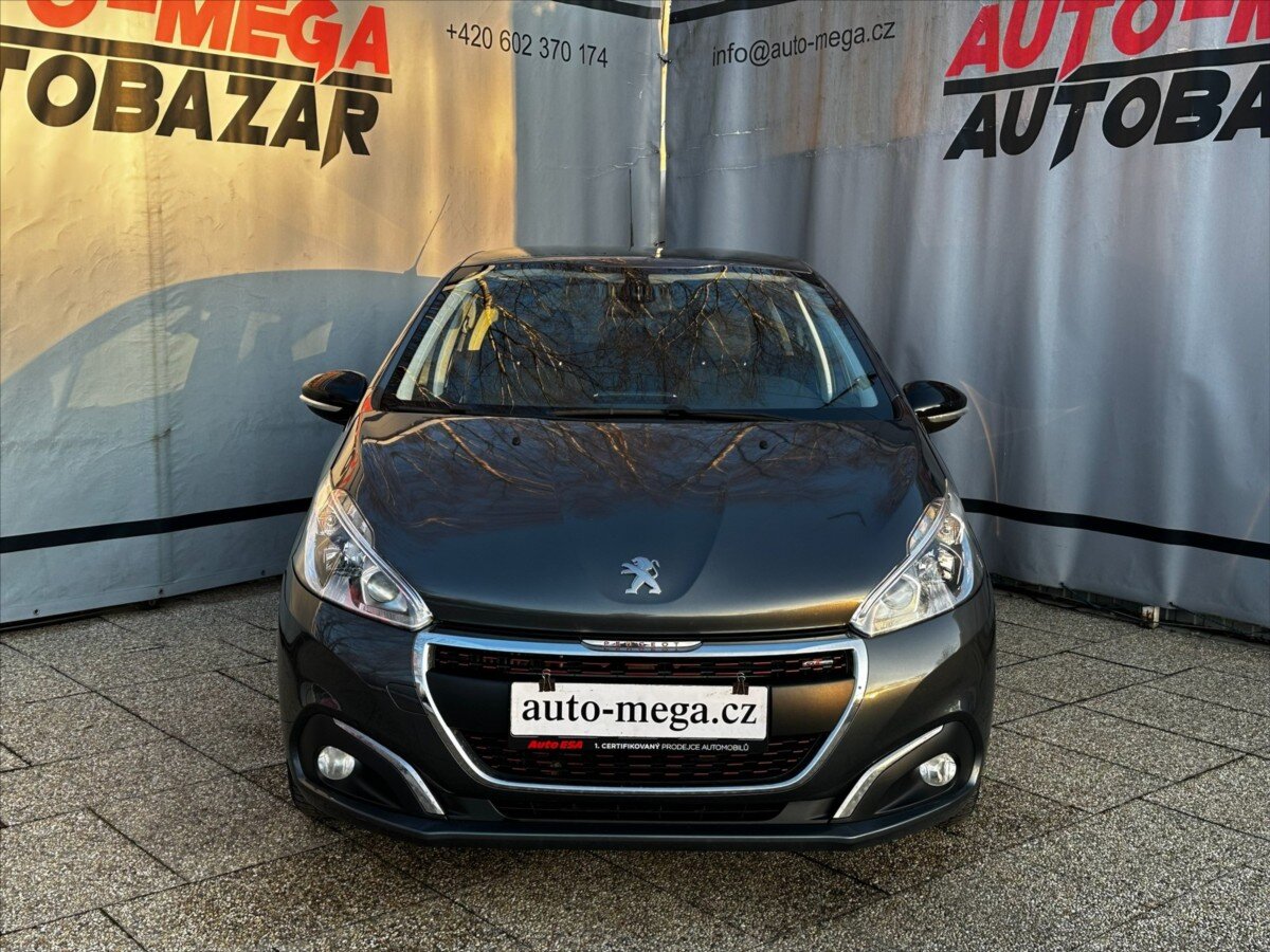 Peugeot 208 Hatchback 1,2 l 81 kw