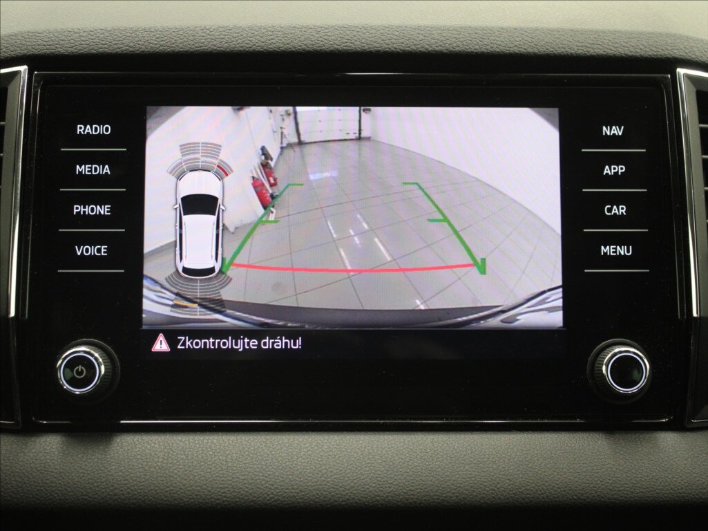 Škoda Karoq SUV 1,5 l 110 kw