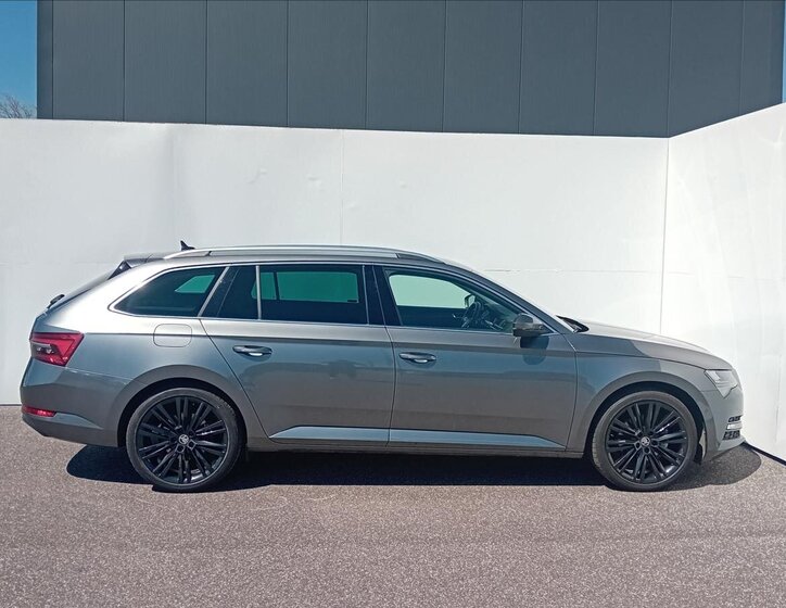 Škoda Superb 3