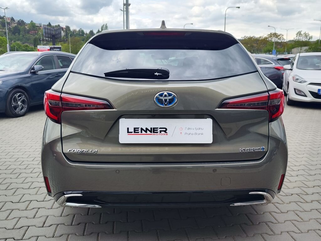 Toyota Corolla Kombi 2,0 l 144 kw