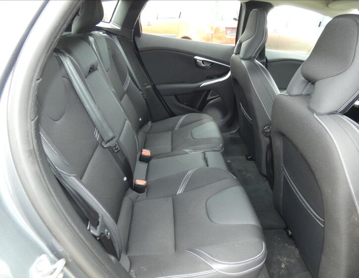 Volvo V40 Hatchback 2,0 l 88 kw