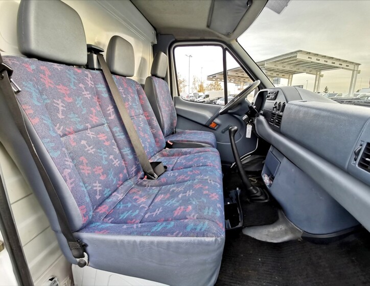 Mercedes-Benz Sprinter 7