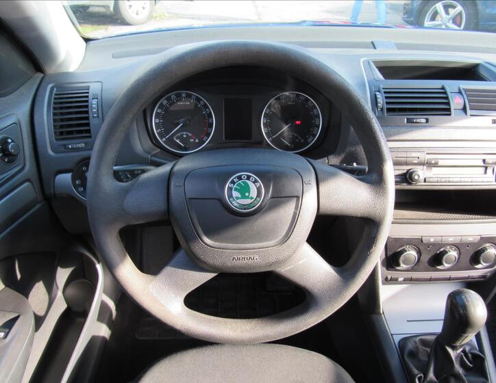 Škoda Octavia 12