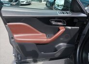 Jaguar F-Pace SUV / Terénní 3,0 l 280 kw