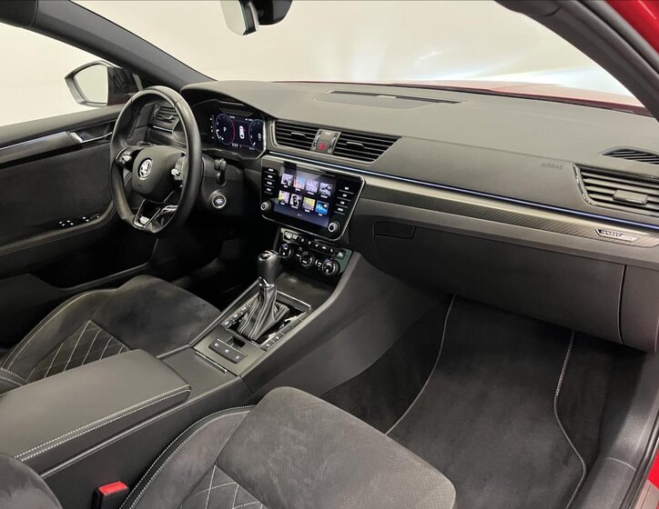 Škoda Superb Kombi 2,0 l 147 kw