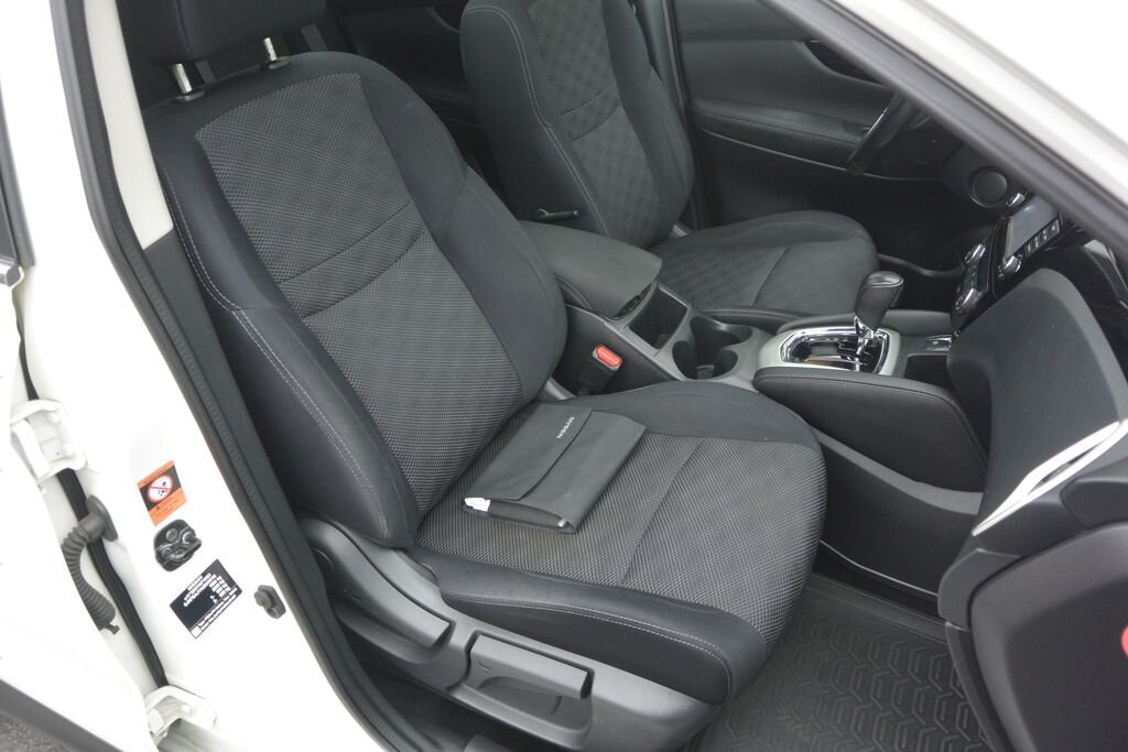 Nissan Qashqai SUV / Terénní 1,2 l 85 kw