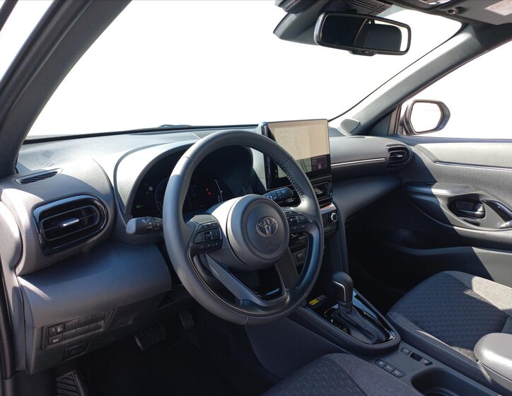 Toyota Yaris Cross SUV / Terénní 1,5 l 68 kw